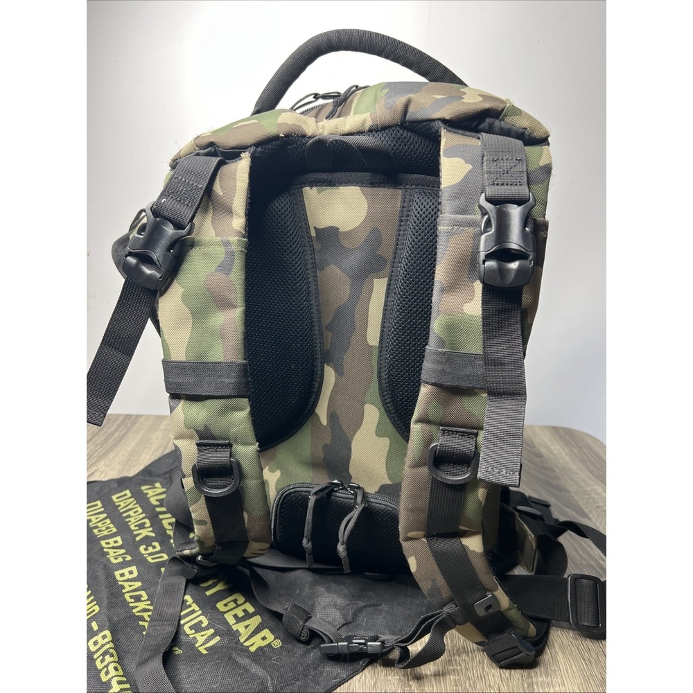 TBG Tactical Baby Gear Daypack 3.0 Diaper Bag Changing Mat +Pouch Woodlands Camo - Picture 5 of 7